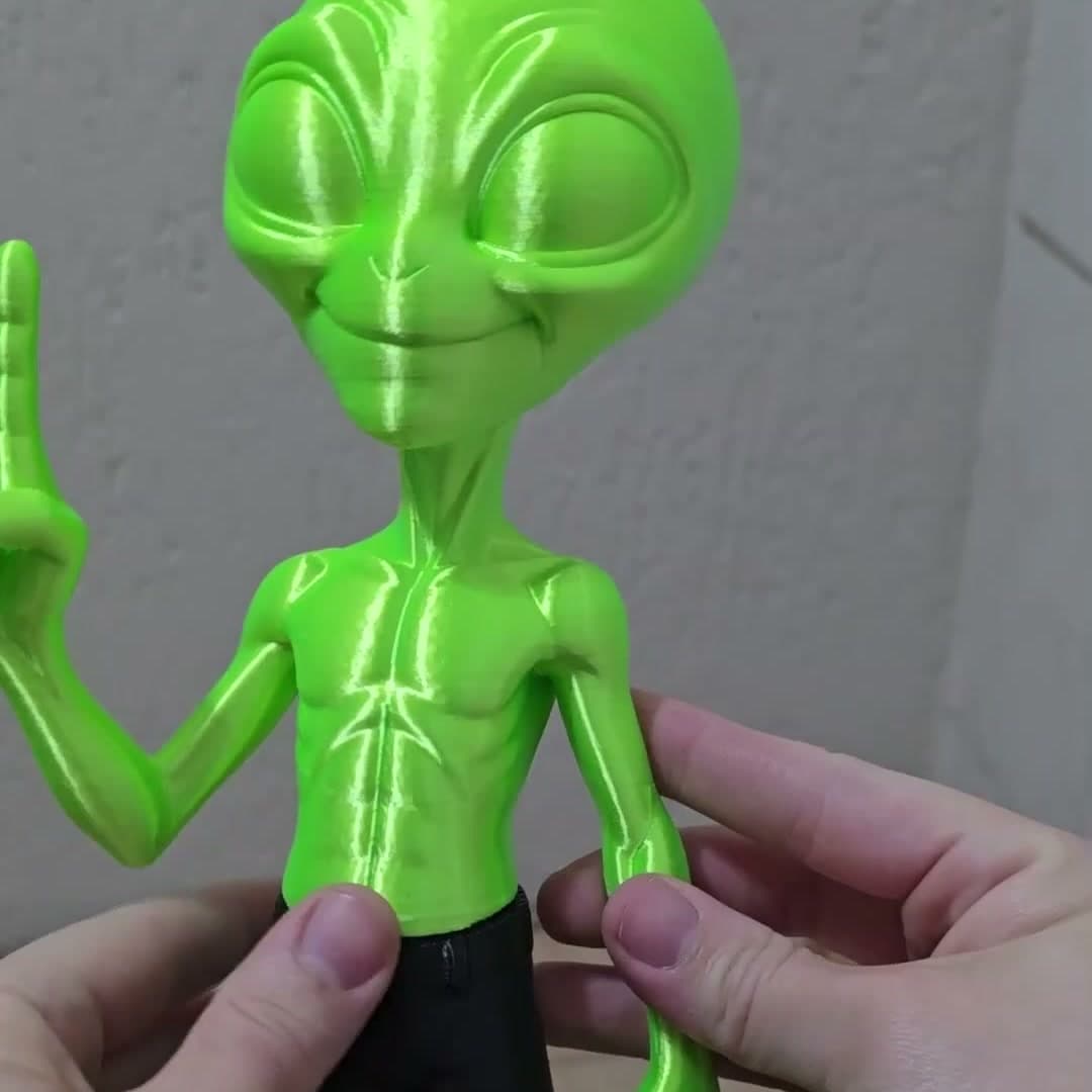 Diário de impressão: o alien neon que saiu da Kobra