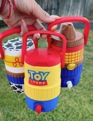 Preview do modelo 3D Toy Story Suporte para Lata Térmica Koozie OS 422225C66840